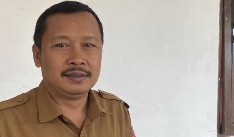 TERBENTUR ANGGARAN CEKAK : Kepala Dinas Kebudayaan dan Pariwisata (Disbudpar) Karangasem I Putu Eddy Surya Artha. (Foto : Zulfika Rahman)
