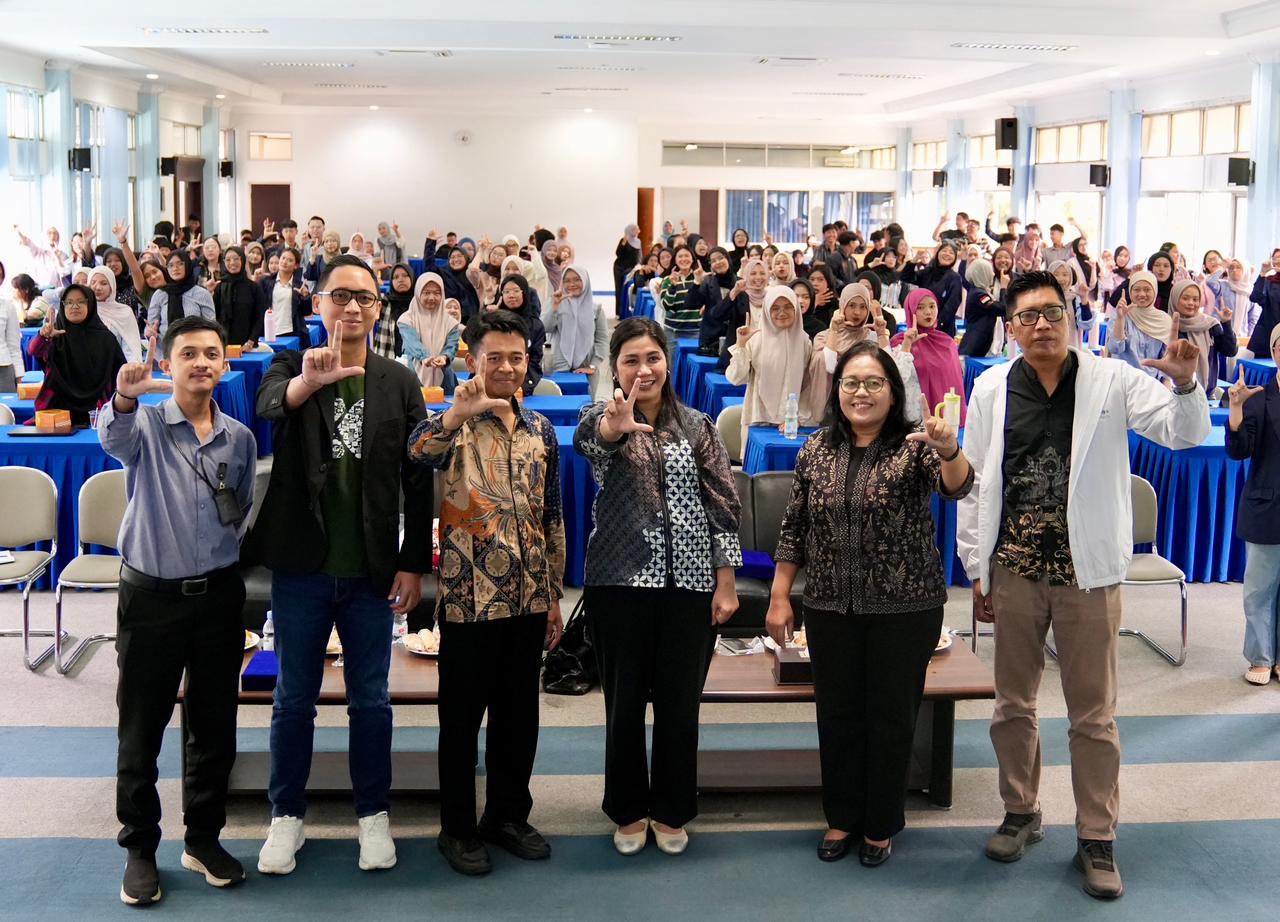 LITERASI KEUANGAN: Pindar Mengajar: Cerdas Mengelola, Bijak Bertransaksi. di Politeknik Negeri Bandung.