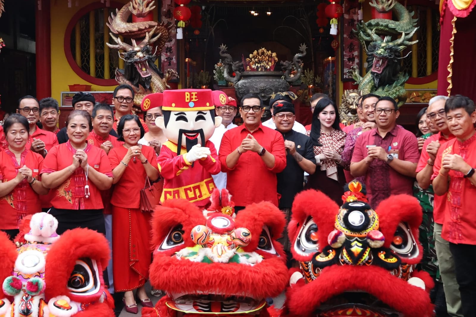 Suasana perayaan Cap Go Meh dan hari Imlek di Kelenteng Kong Co Bio Tabanan yang dihadiri Bupati Tabanan I Komang Gede Sanjaya (3/3/2026).