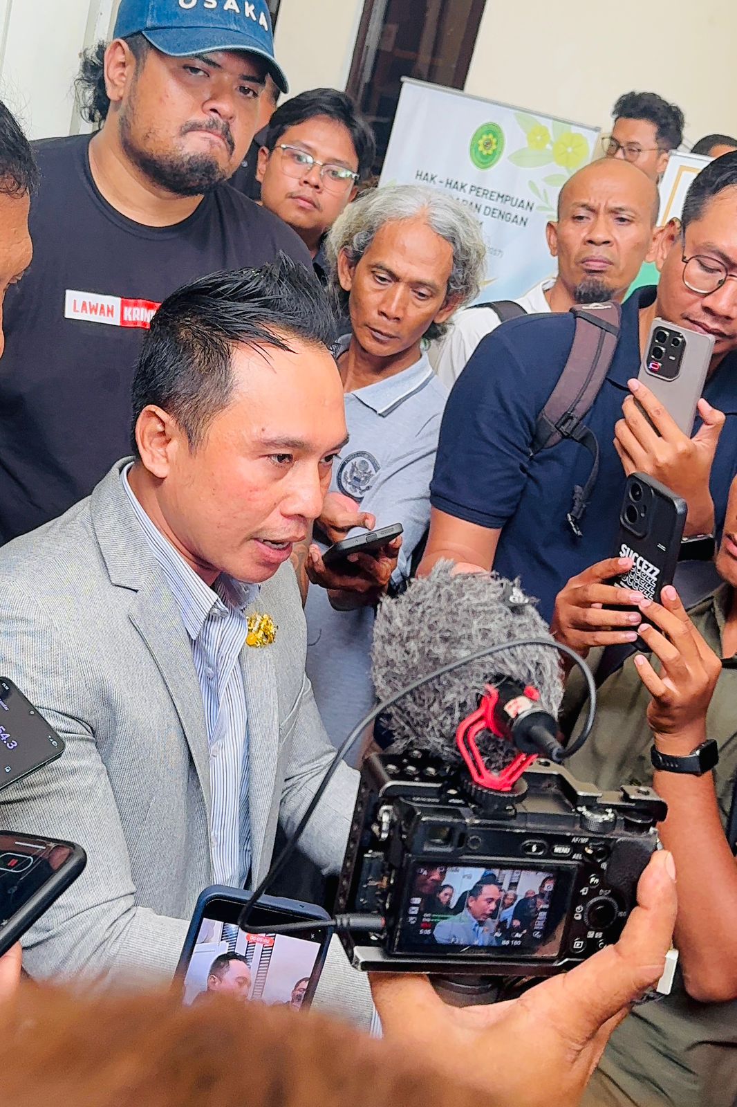 BERHARAP TITIK TERANG: Kuasa hukum korban, I Made "Ariel" Suardana.