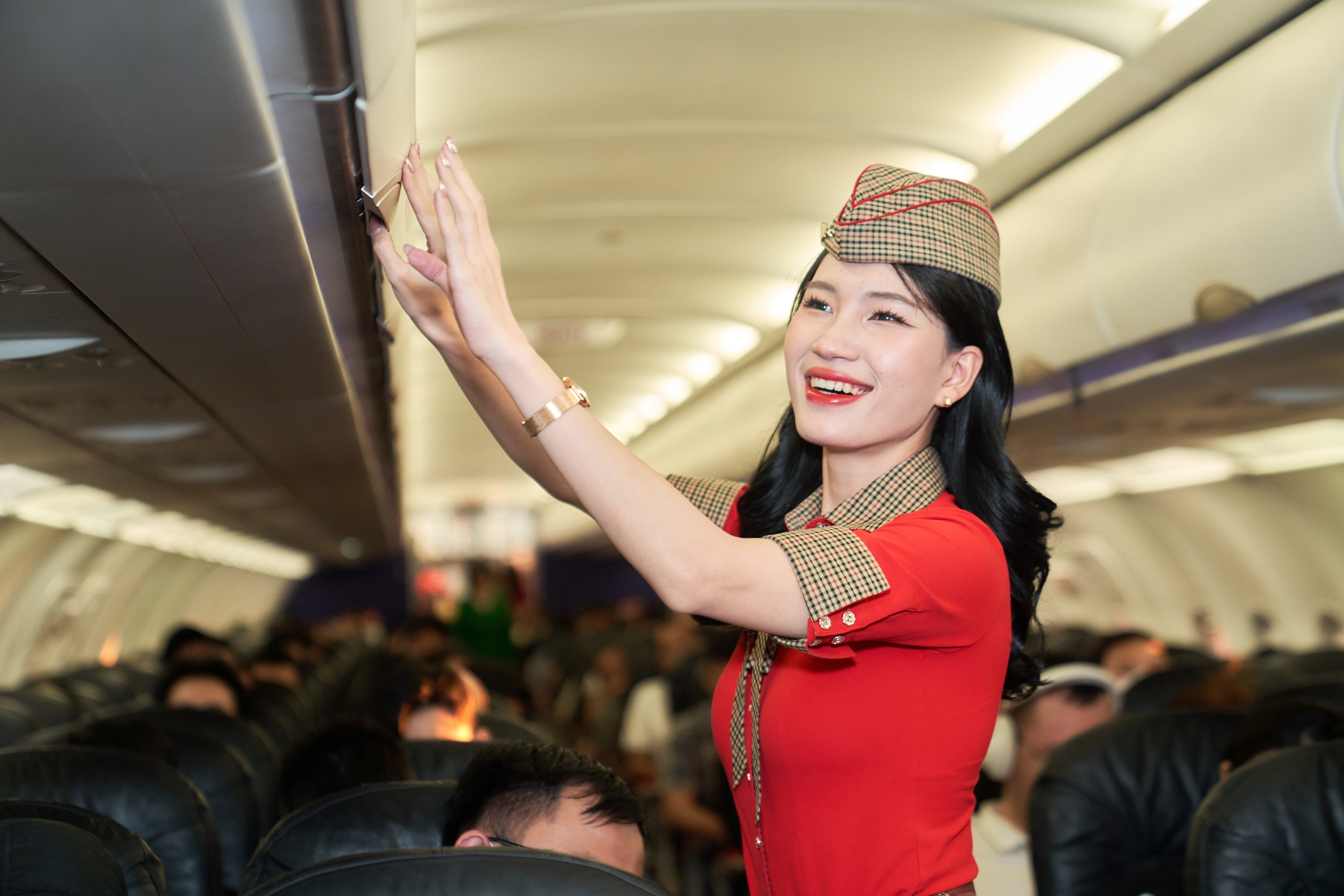 Awak Kabin Vietjet.
