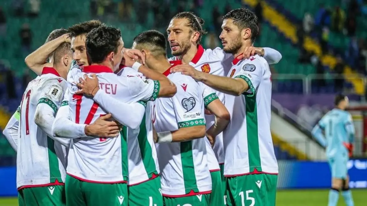 Pemain Timnas Bulgaria merayakan gol ke gawang Timnas Kepulauan Soloon dalam FIFA Series 2026 di Stadion Gelora Bung Karno, Jakarta. 