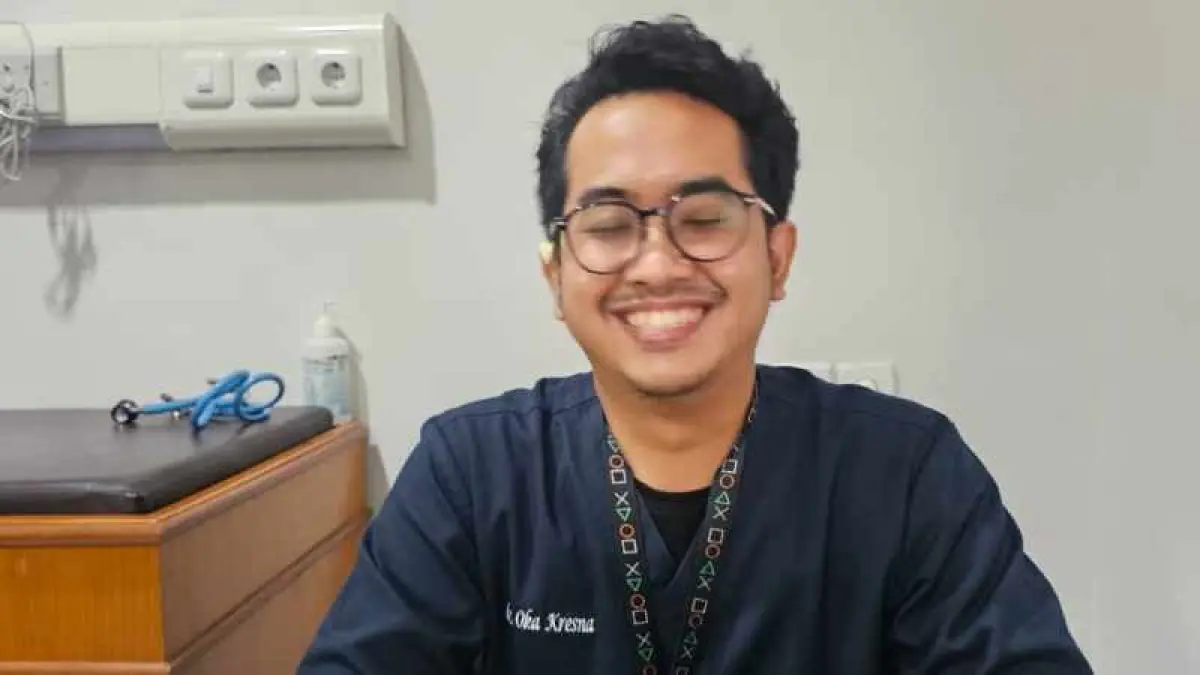 WASPADA SEBARAN PENYAKIT : Dokter Spesialis Anak RSUD Wangaya, dr. I Putu Oka Kresna Jayadi, Sp.A.(ni kadek novi febriani)