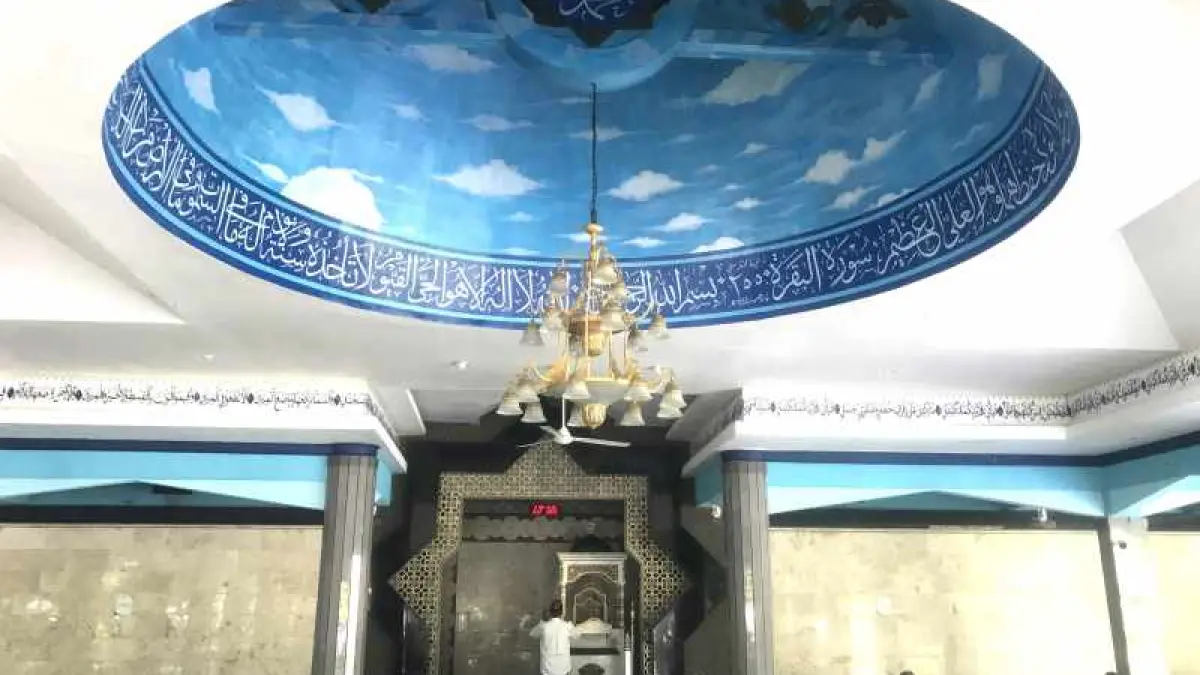 ilustrasi Masjid Al Ihsan, Sanur. (Miftahuddin/Radar Bali)