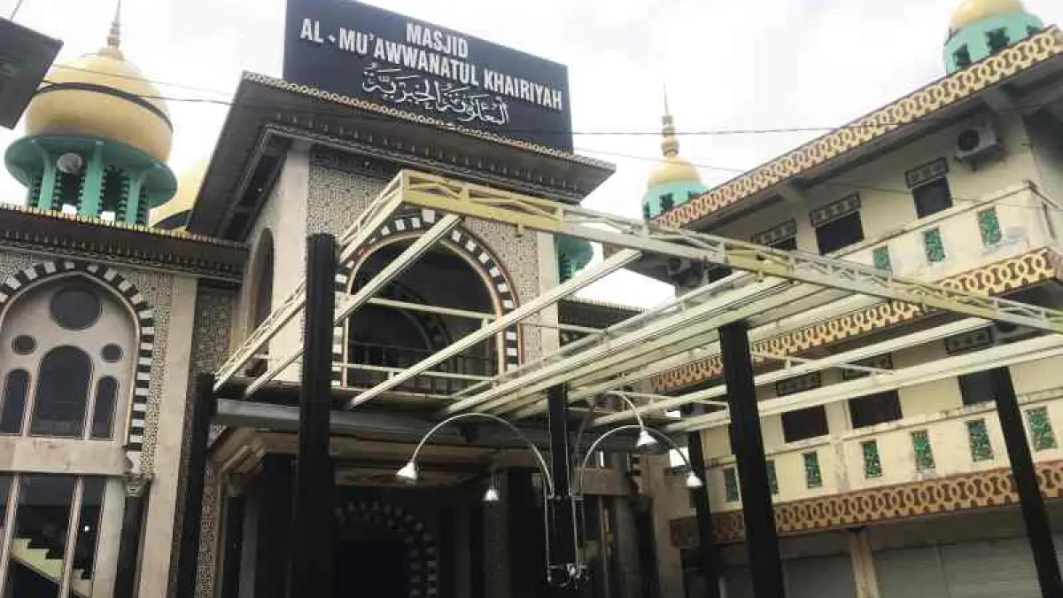 Ilustrasi Masjid Al Muawwanatul Khairiyah, Kampung Bugis - Suwung, Denpasar Selatan. (Miftahuddin/Radar Bali)