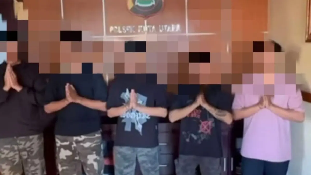 PILIH DAMAI: Empat remaja yang terlibat bentrok fisik di Dalung akhirnya damai. (Istimewa/radarbali.id)