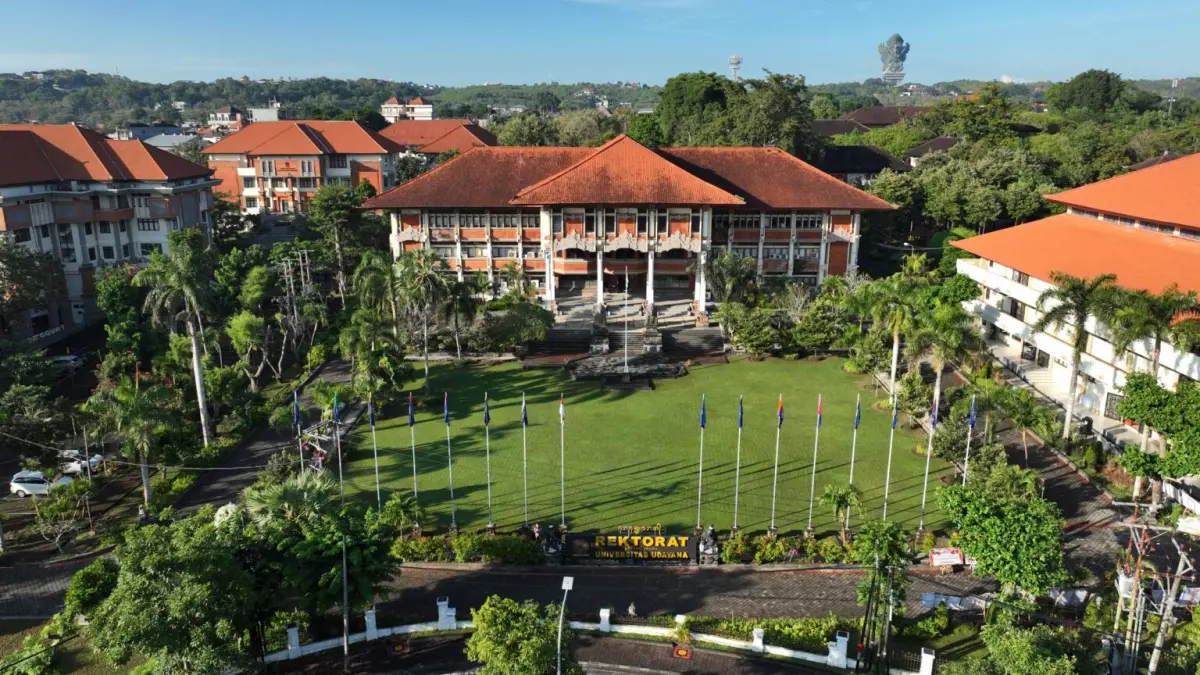 Kampus Universitas Udayana di Jimbaran, Badung, Bali. 