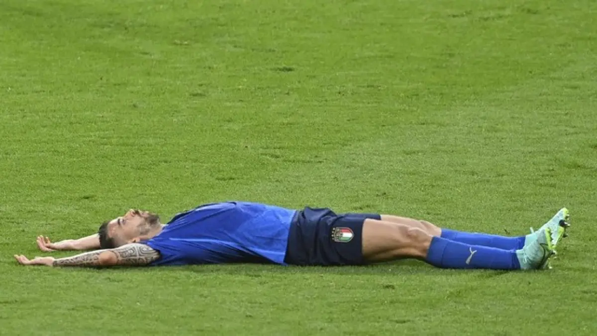 Leonardo Spinazzola meratapi kekalahan Italia dari Bosnia yang memupus harapan tampil di Piala Dunia 2026 AS-Meksiko. 