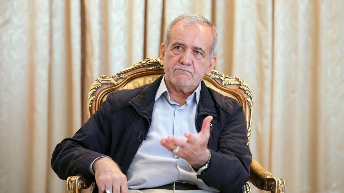 Presiden Iran Masoud Pezeshkian mengirim surat terbuka pada rakyat AS yang berisi kontra narasi yang dibangun Presiden Donald Trump. 