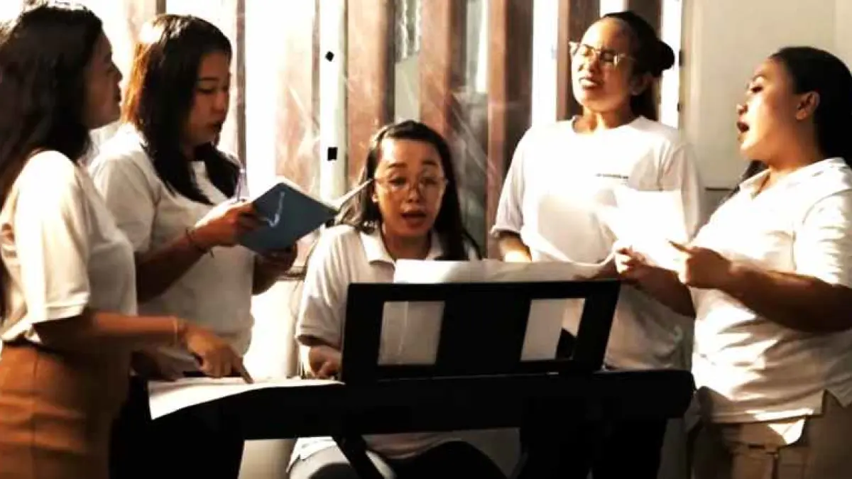 BERKARYA DARI BALIK LAPAS : Para penggawa Gajisi unjuk kebolehan lewat video klip Safer Societies. (dok.Lapas Perempuan, Kerobkan)