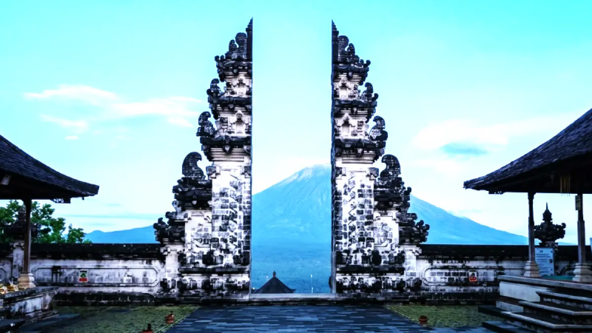 ilustrasi Pura Lempuyang, Karangasem. (dok. Gemini/Radar Bali)