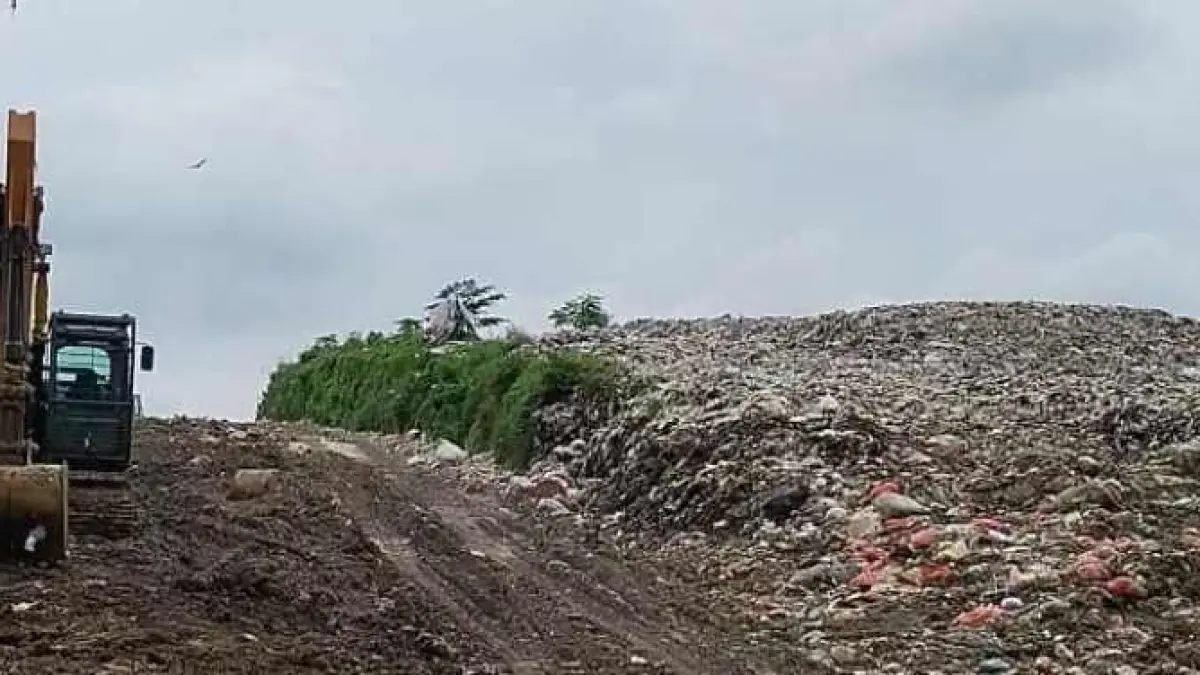 SOLUSI PASTI BELUM JELAS : TPA Mandung Tabanan ini bakal segera ditutup untuk sampah organik. (juliadi/radar bali)