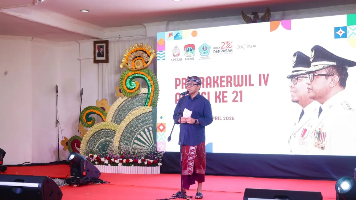 Wali Kota Denpasar I Gusti Ngurah Jaya Negara saat Pra Rakerkomwil IV APEKSI ke-21 di Hotel Inna Grand Heritage, Denpasar, Jumat (24/4/2026).