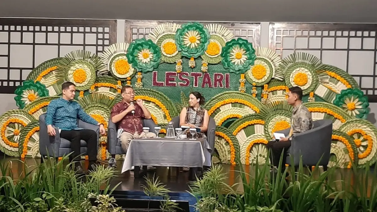 UNTUK UMKM LESTARI: Para narasumber Demo Day di Bali yang tergabung dalam Konsorsium LESTARI (Leveraging Sustainable Access for Resilient Inclusion) di Prime Hotel Sanur, 25 April 2026. (M.RIDWAN/radarbali.id)
