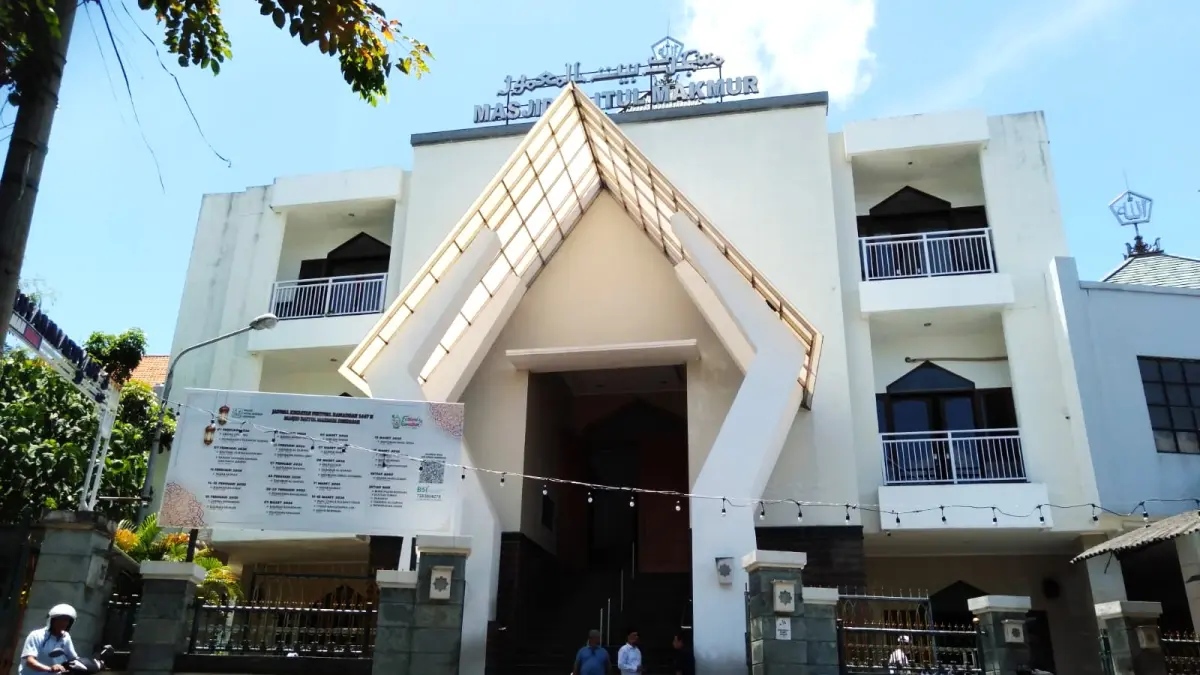 ilustrasi Masjid Baitul Makmur, Monang-Maning, Denpasar Barat. (Miftahuddin)