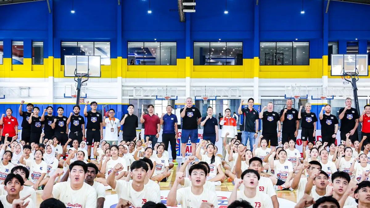 BERSEMANGAT: Opening  program Kopi Good Day DBL Camp 2026 di Jakarta, Selasa, 28 April 2026. (PR DBL Indonesia untuk radarbali.id)