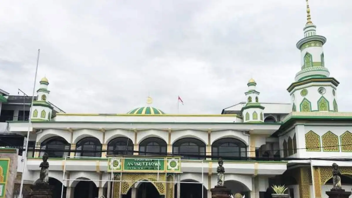 Ilustrasi Masjid Asasutaqwa, Kampung Bugis, Tuban. jalan Airport, Badung, Bali. (Miftahuddin/Radar Bali)