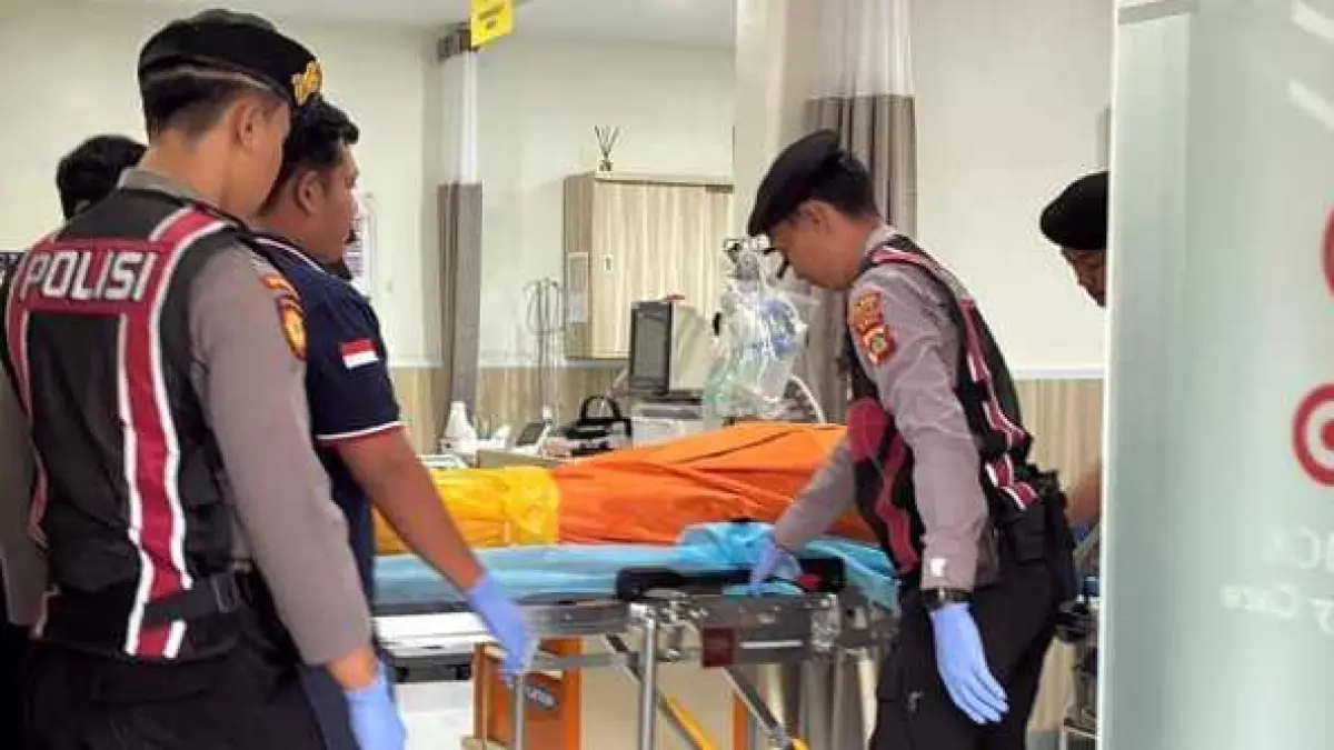 NAHAS DI LAUTAN : Wisatawan asal Norwegia berinisial M.E.B ini meninggal dunia setelah tertabrak boat snorkeling Sewaktu melakukan spearfishing. (foto: Polsek Nusa Penida)