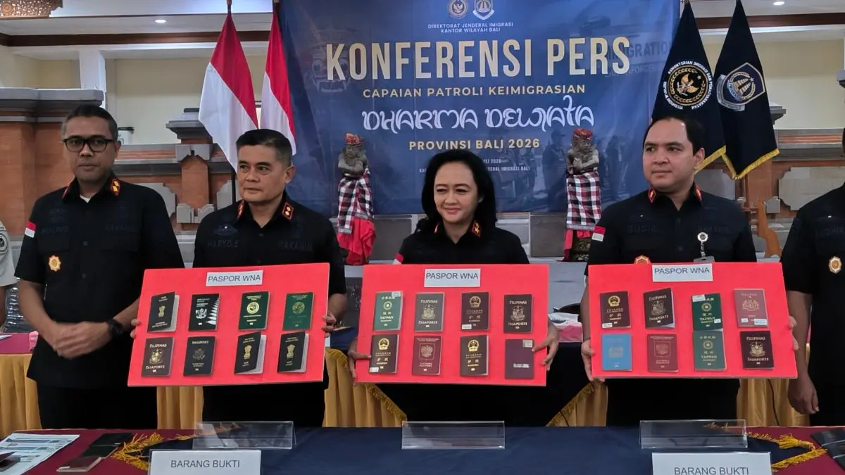TANGKAPAN: Operasi, “Patroli Keimigrasian Dharma Dewata” yang digelar selama dua puluh hari terakhir. (ADRIAN SUWANTO/radarbali.id)