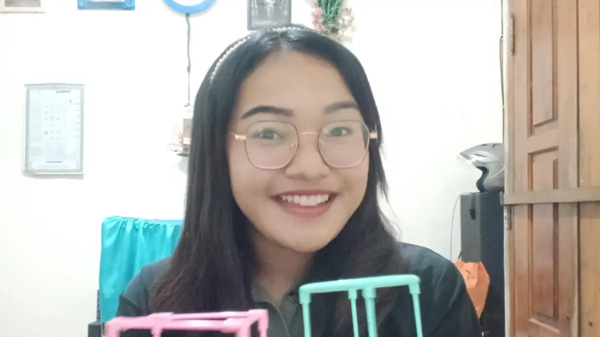 Ni Kadek Ayu Sudiasih atau yang akrab dipanggil Miss Ayu.