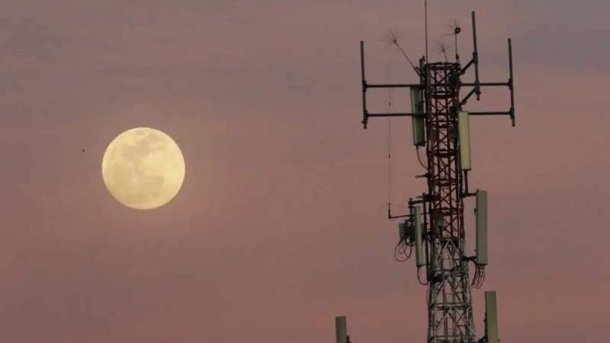 ilustrasi bulan purnama di Bali beberapa waktu lalu.(foto:Miftahuddin/radar bali)