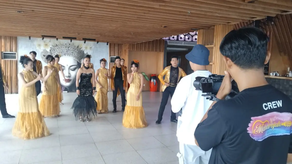 PILIH BALI: Salah satu lokasi pengambilan shooting video clip lagu "Hun Main Teri Rani