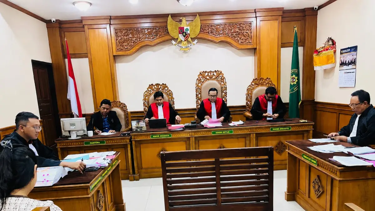 Sidang dengan agenda mendengarkan keterangan saksi di PN Gianyar, Rabu (20/4).