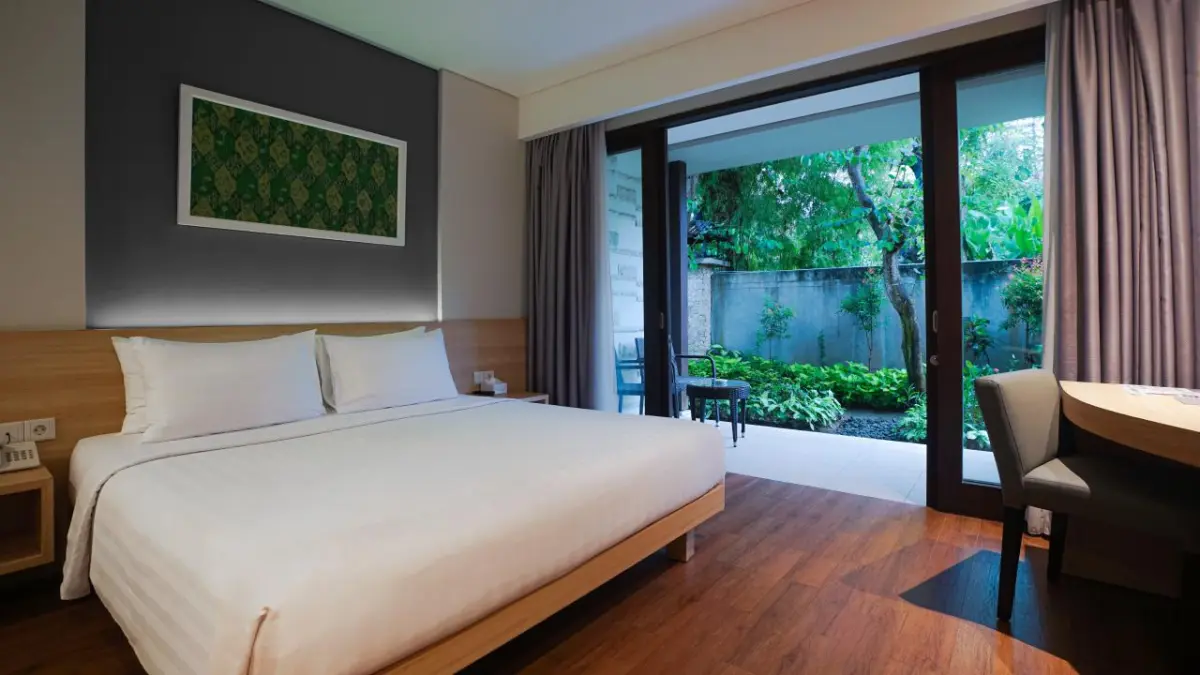 BETAH: Salah satu kamar hotel Grand Whiz Nusa Dua yang nyaman untuk liburan keluarga. (PR Grand Whiz Nusa Dua/radarbali.id)