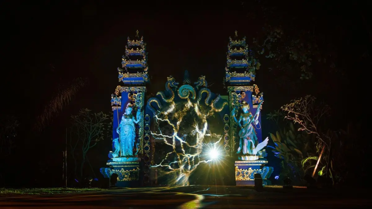 DESTINASI BARU: Gerbang Utama Nuanu Park sebagai jalan utama menuju Nuanu Creative City (Nuanu Creative City for radarbali.id)
