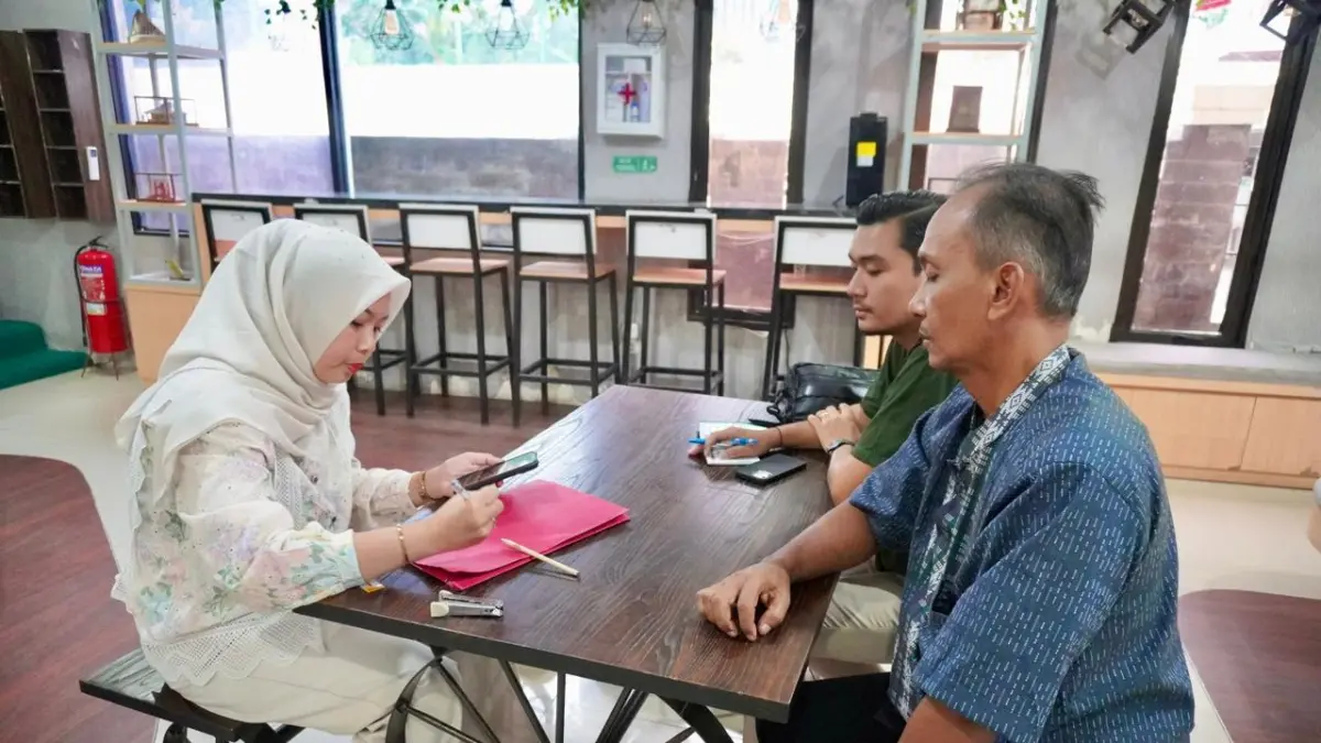 Sesuai standar operasional prosedur (SOP), proses balik nama sertipikat diselesaikan dalam waktu lima hari kerja.