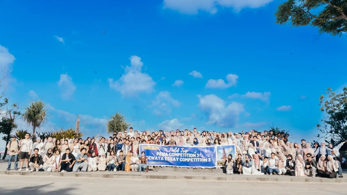 Dokumentasi Fieldtrip di Pantai Kuta.