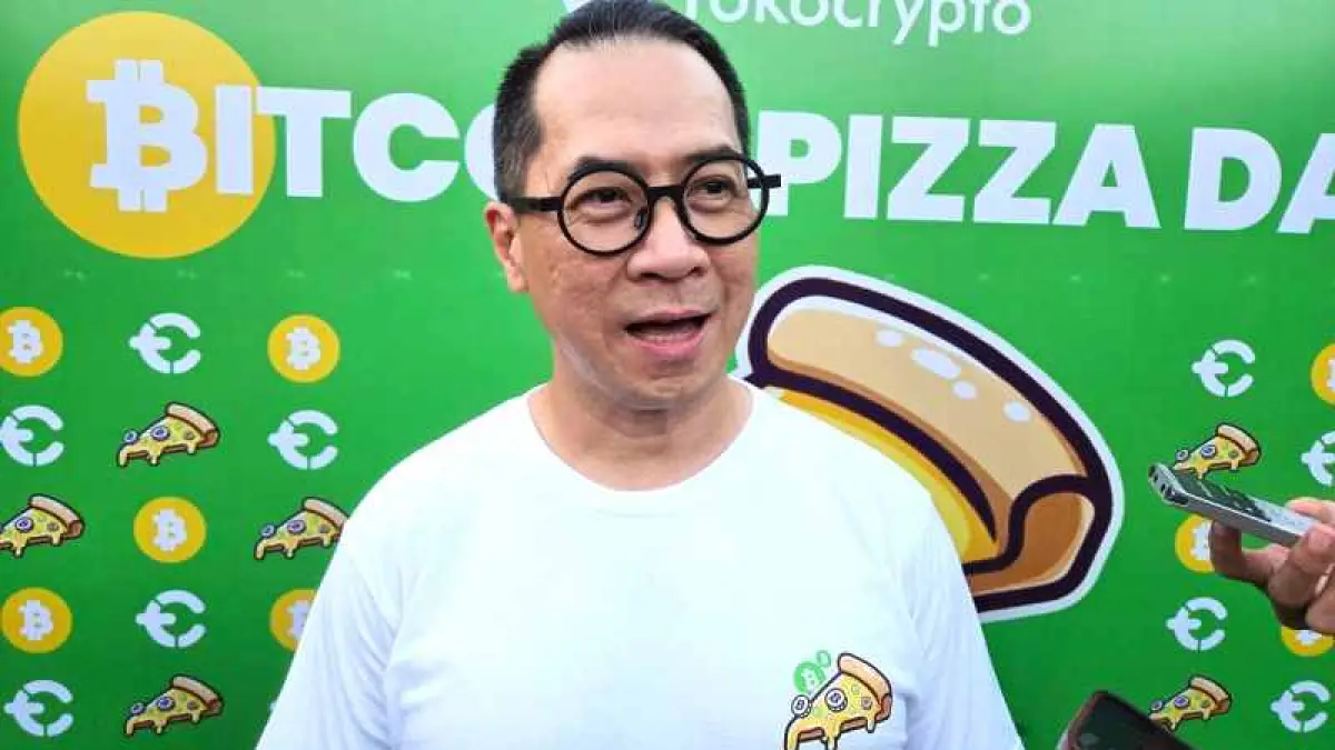BEBERKAN PLUS MINUS : CEO Tokocrypto, Calvin Kizana di sela acara Bitcoin Pizza Day, di Kerobokan, Kuta Utara, Badung.( Foto:  Marsellus Pampur)