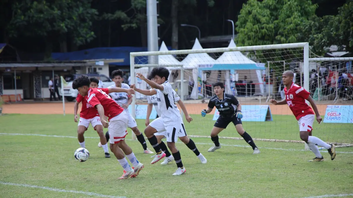 Melalui kategori Mini Soccer, mahasiswa diajak membangun sportivitas dan mental kompetitif yang sehat.&nbsp;