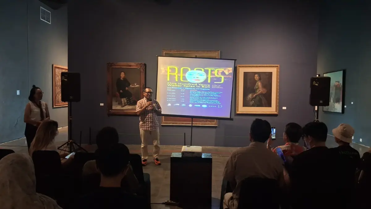 Yudha Bantono saat memberikan Sambutan di Pemutaran Film Roots di OHD Museum Magelang Jawa Tengah.
