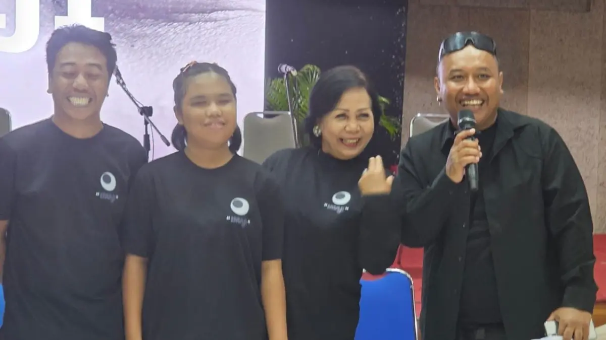 MENGGUGAH: Film dokumenter berjudul Imaji, Yayasan Pendidikan Dria Raba Bali sukses memutar dan menyita perhatian penontin di STKOM Bali, Sabtu malam 30 Mei 2026. (NI KADEK NOVI FEBRIANI/radarbali.id)