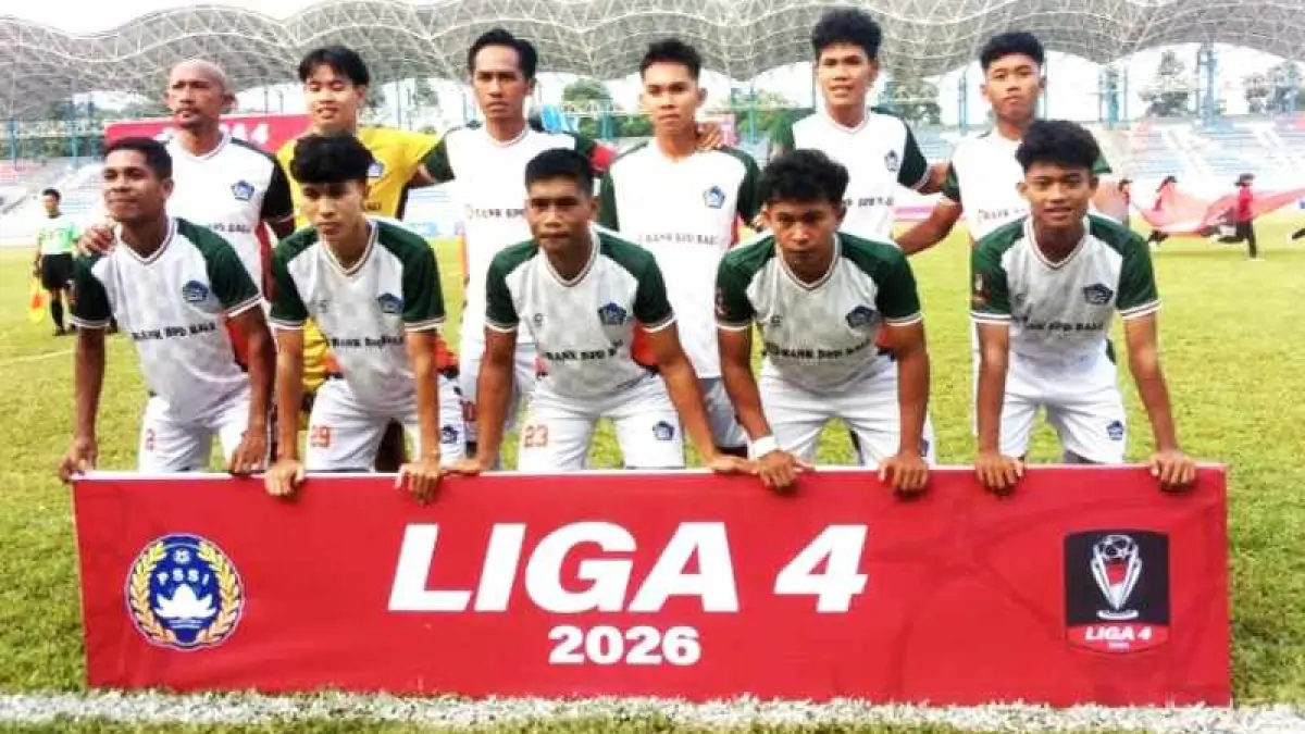 ON FIRE : Starting eleven PS Badung berpose sebelum laga menghadapi Villa 2000 B Tangerang pada matchday pertama Grup A Liga 4 Piala Presiden 2026 putaran nasional di Stadion Benteng Reborn, Kota Tangerang. (ist)&nbsp;