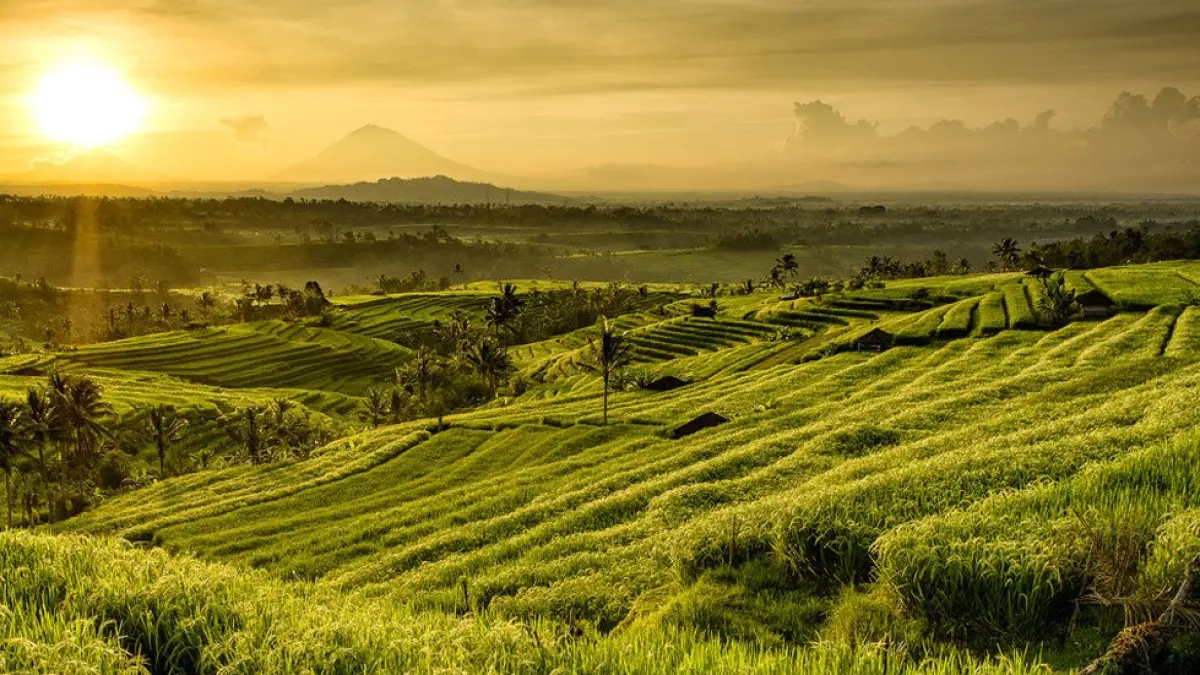 Keindahan alam Bali masih jadi primadona wisatawan domestik dan asing.