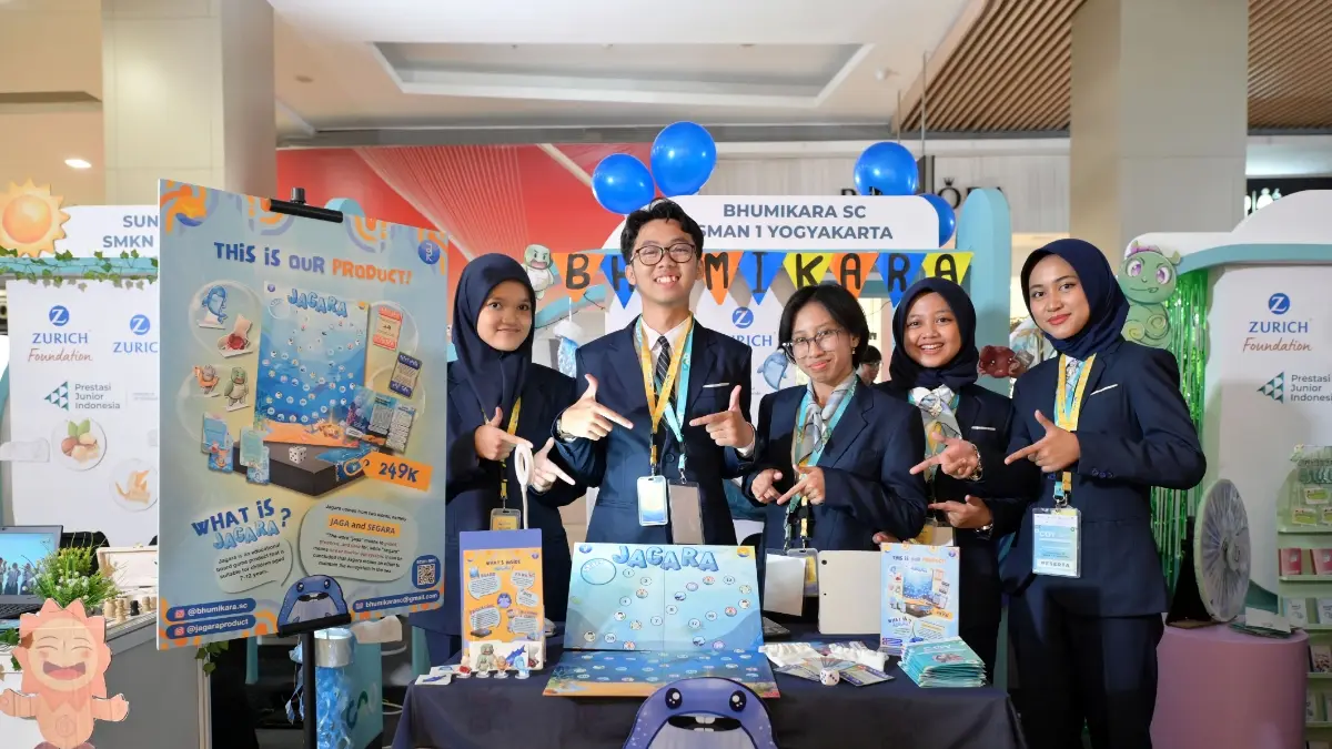 ZEP mengintegrasikan kewirausahaan, literasi keuangan, dan kesiapan kerja melalui pembelajaran berbasis pengalaman.