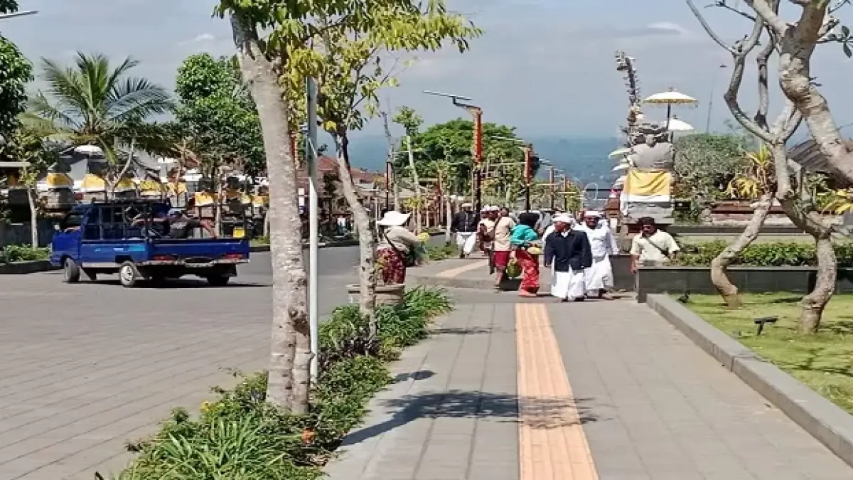ilustrasi suasana di kawasan Pura Besakih,Karangasem. (zulfika rahman)