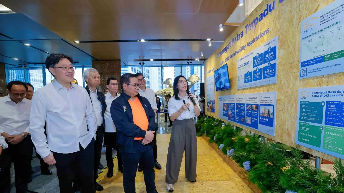 Astra meluncurkan program “Insan Astra Ayo Naik Transum Jakarta”, di Menara Astra, Jakarta pada Jumat (5/6/2026).