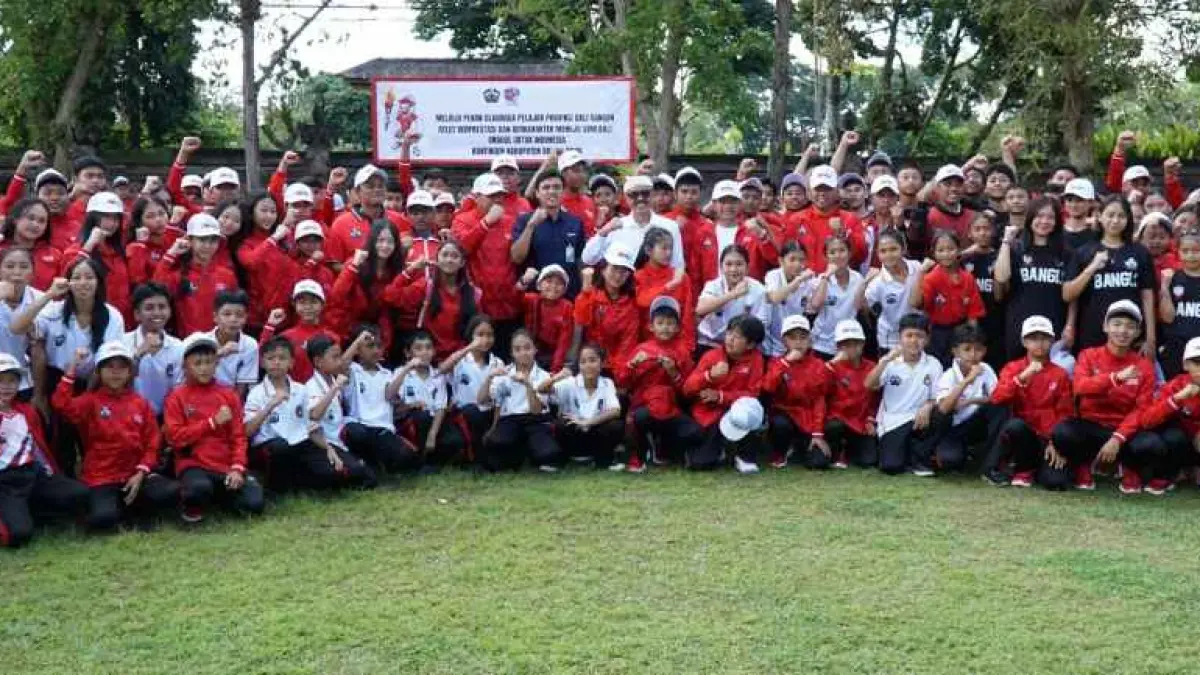 POSISI PALING BUNCIT : Kontingen Porjar Bangli tahun ini posisinya juru kunci. (foto: Kominfo Bangli)