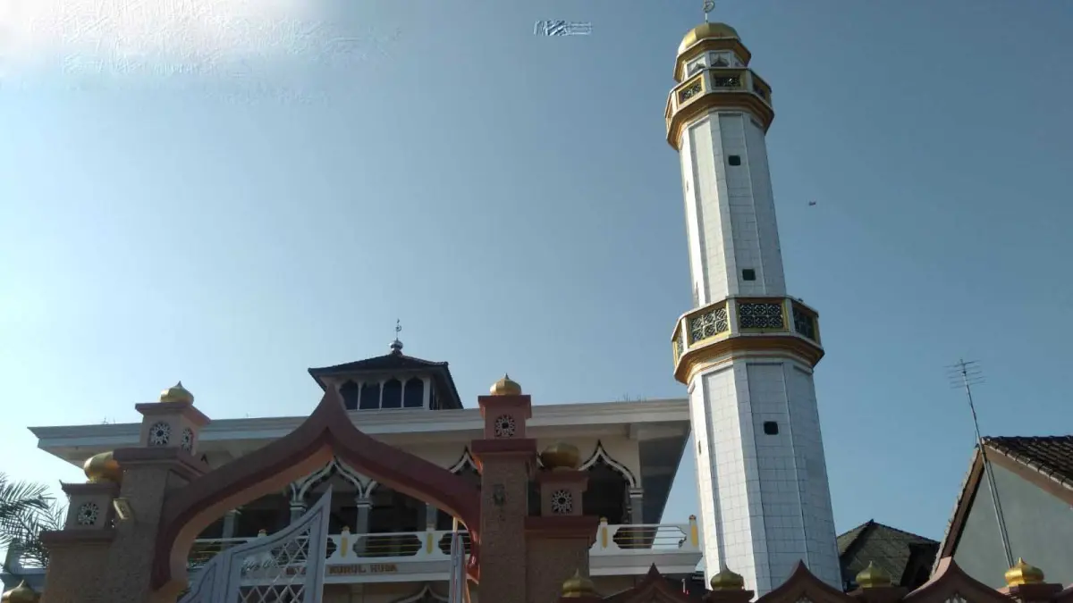 ilustrasi Masjid Nurul Huda, Gelgel, Klungkung. (hari puspita)