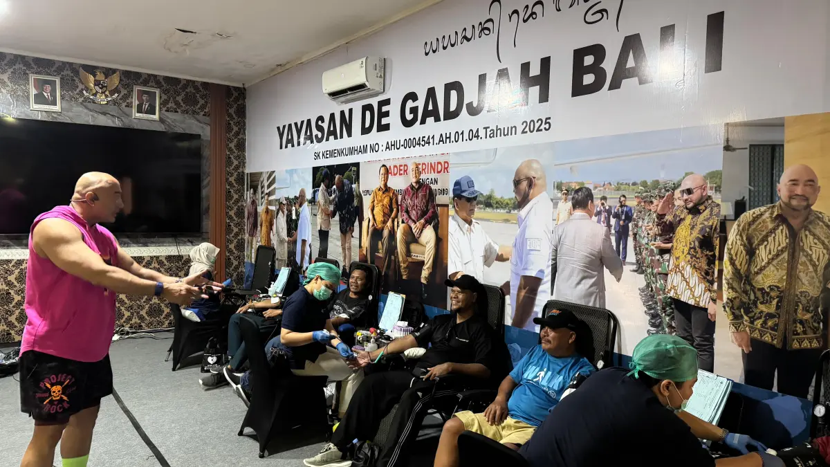 Yayasan De Gadjah Bali menggelar kegiatan donor darah di Kantor Yayasan De Gadjah Bali, Jalan Raya Puputan Nomor 126, Sumerta Kelod, Renon, Denpasar, Minggu (14/6/2026).