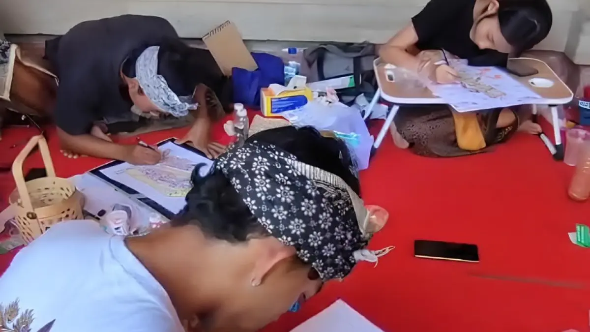 Lomba Seni Lukis Wayang Klasik Bali PKB XLVIII Tahun 2026, di Art Centre, Senin (15/6/2026). (NI KADEK NOVI FEBRIANI/radarbali.id)