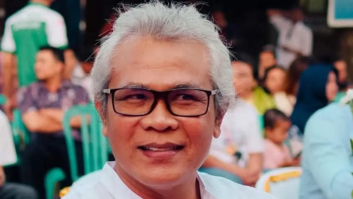 OTOKRITIK: Anggota DPRD Bali, I Ketut Suryadi alias Boping sikapi fenomena aksi mahasiswa sambil berlari di CFD.