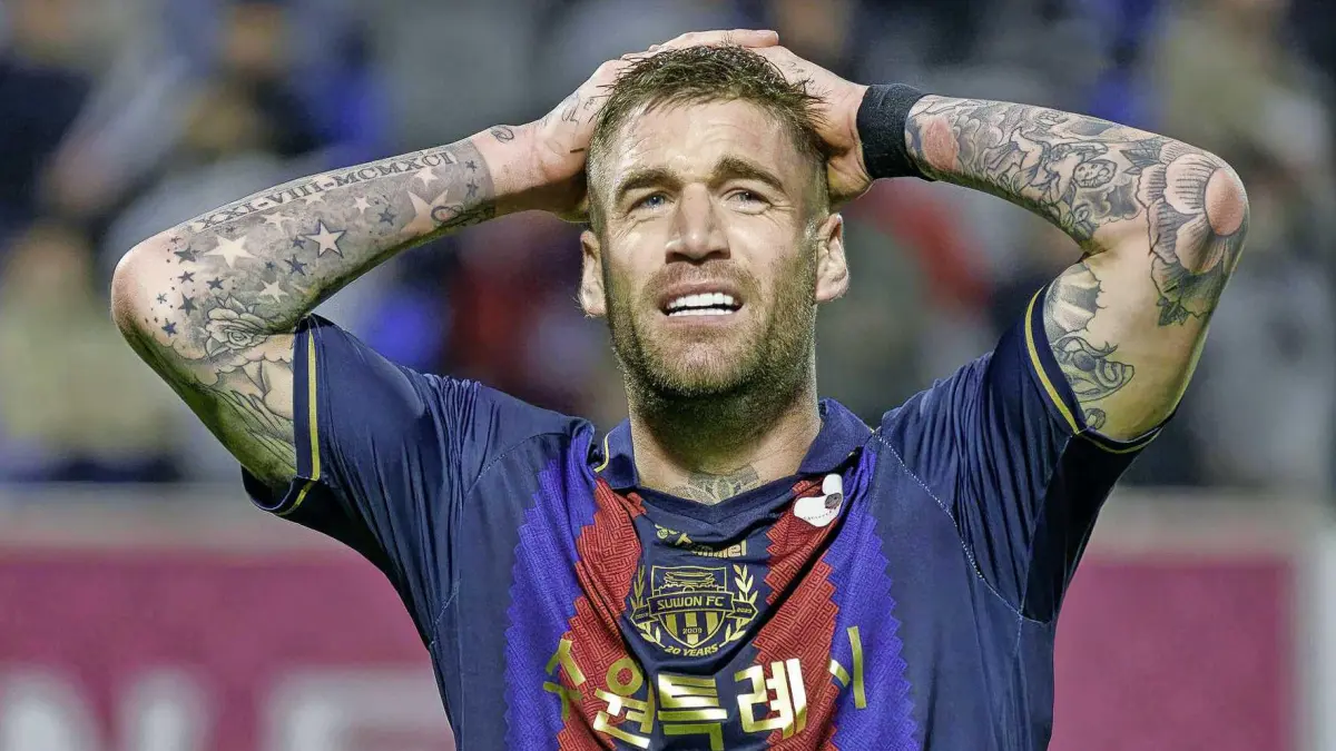 Lars Veldwijk saat memperkuat Suwon FC. (ANP/HH)