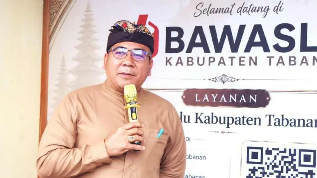INGATKAN PERAN BAWASLU: Koordinator Divisi Penanganan Pelanggaran dan Data Informasi Bawaslu Provinsi Bali I Wayan Wirka.(juliadi/radar bali)