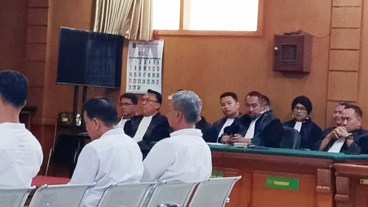 PERDANA: Sidang dakwaan mantan hakim PN Denpasar di PN Bandung, Rabu (1/7/2026).