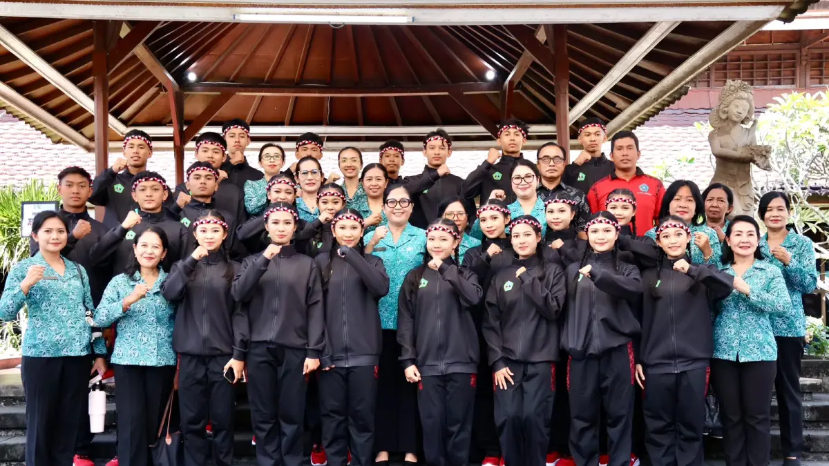 Ketua TP PKK Kabupaten Tabanan. Ny. Rai Wahyuni Sanjaya, pada rangkaian Puncak Peringatan Hari Kesatuan Gerak (HKG) PKK ke-54 Tingkat Provinsi Bali Tahun 2026, di Denpasar.&nbsp;