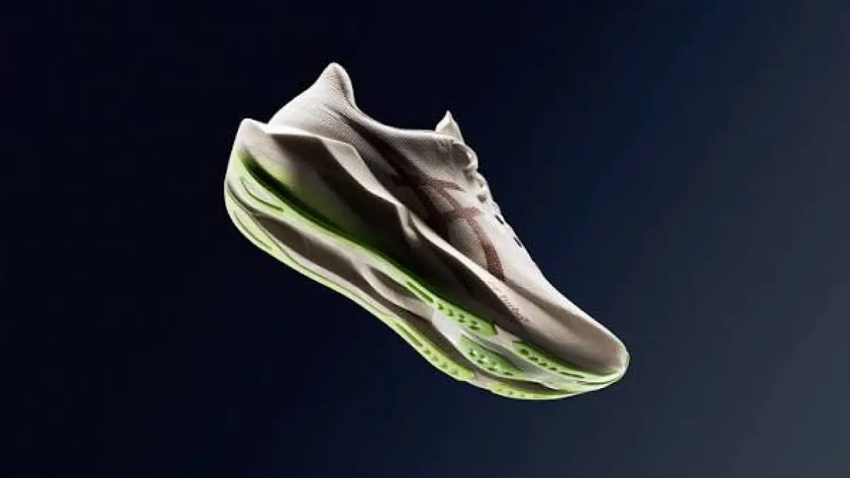 Asics Novablast 6 hadir sebagai jawaban buat kamu yang mengejar kenyamanan ekstra sekaligus energi balik yang maksimal di setiap langkah.